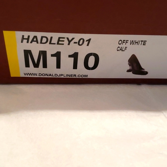 Donald Pliner New HADLEY Ombre Block Heel Pumps Shoes Leather Off-White Women's - Picture 13 of 13